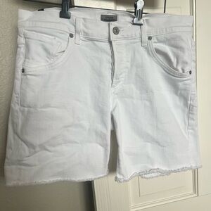 Citizens of Humanity White Marlowe Shorts Size 28